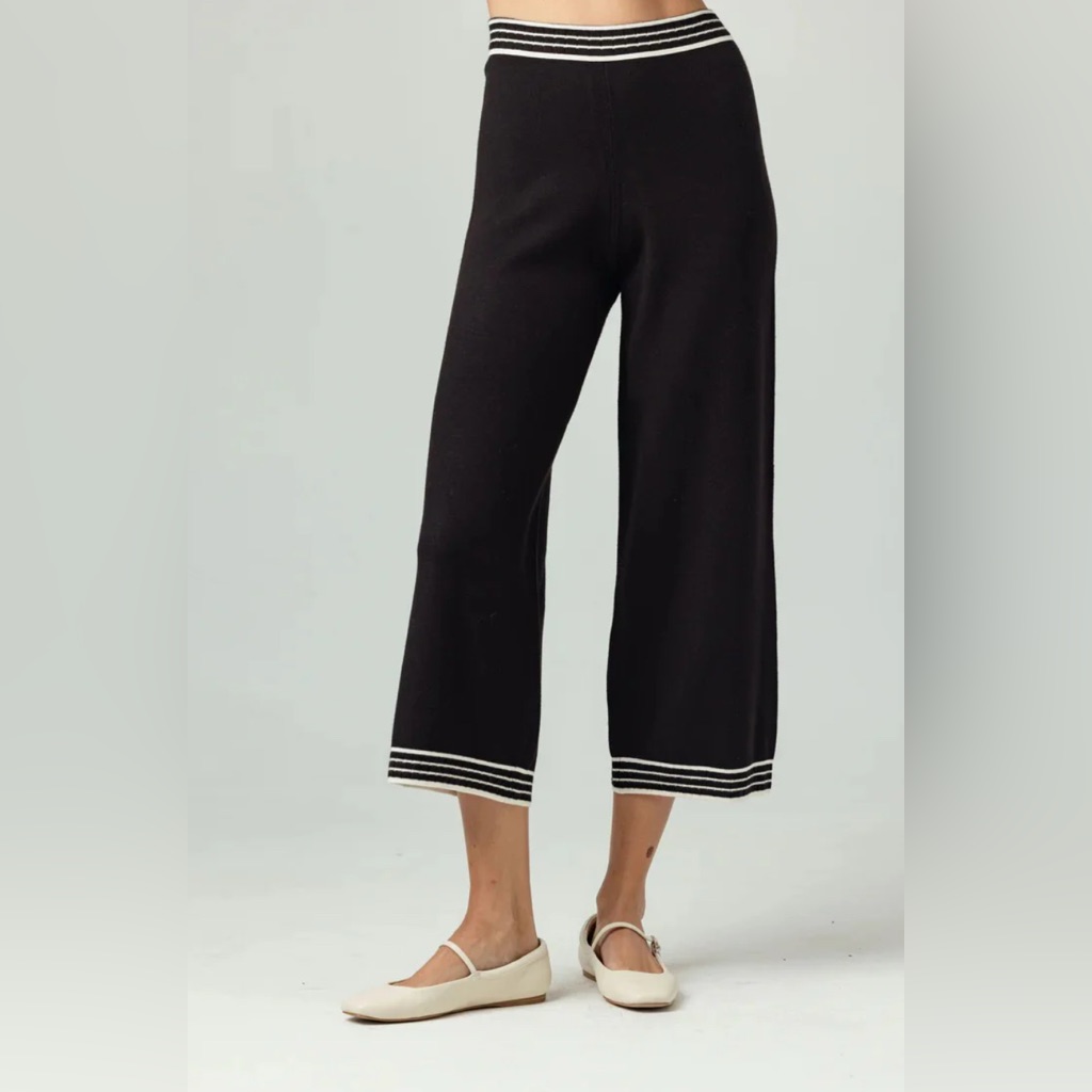Like New Sundays Quinn Pants In Black